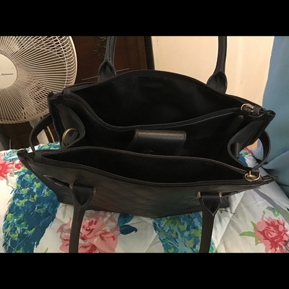 Purse - Picture 2 of 2